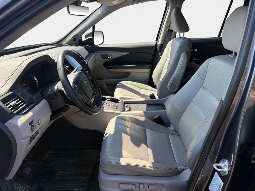 Certified 2023 Honda Ridgeline RTL image 12