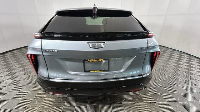 Used 2024 Cadillac Lyriq Tech RWD image 4