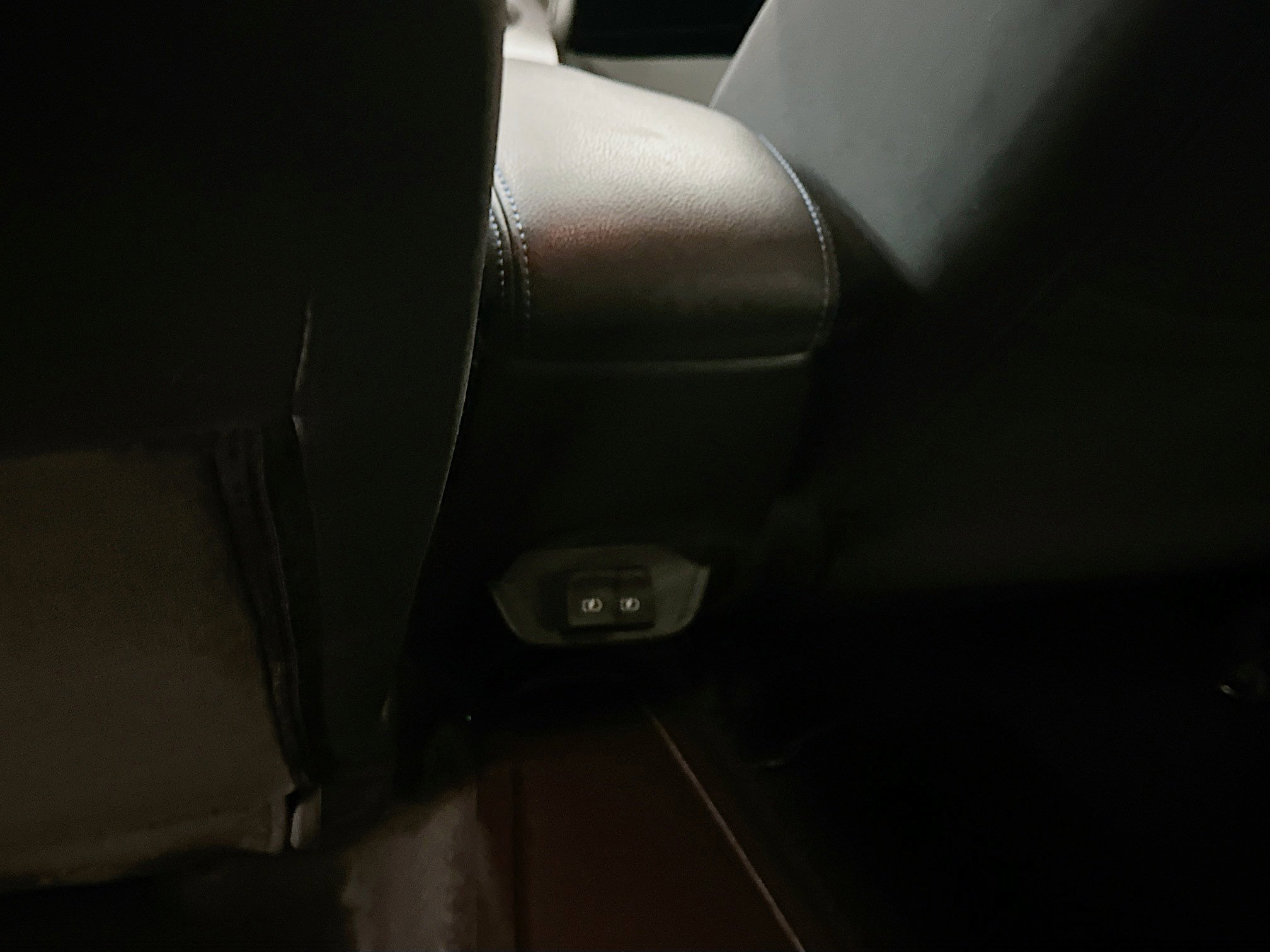 Used 2024 Nissan Leaf S image 27