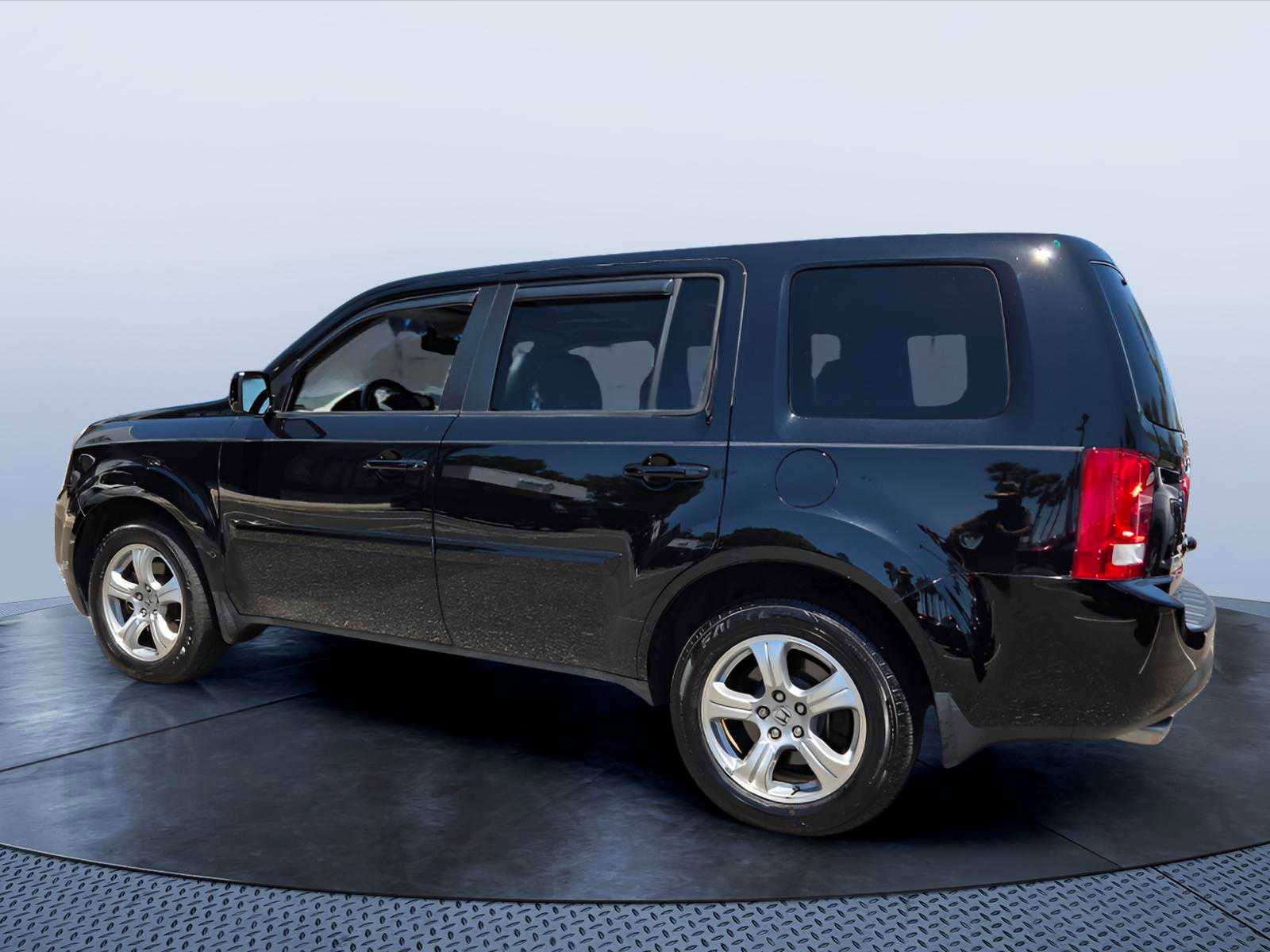Used 2015 Honda Pilot EX-L image 4