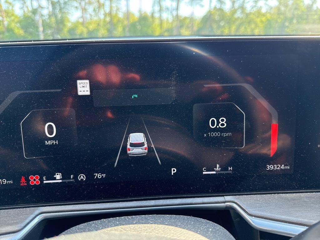 Certified 2024 Kia Sorento SX AWD/4WD image 2