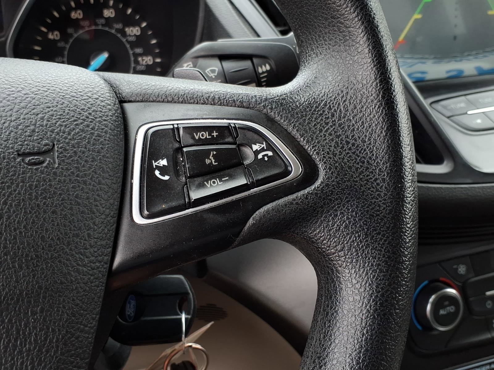 Used 2017 Ford Escape SE w/ Equipment Group 201A image 34