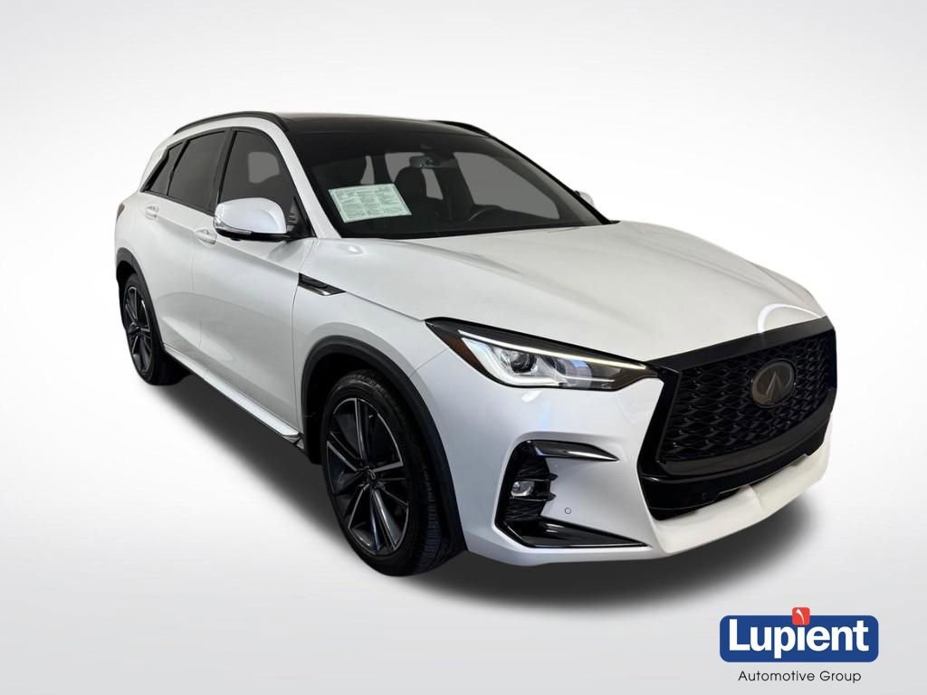 Used 2023 INFINITI QX50 Sport FWD image 1