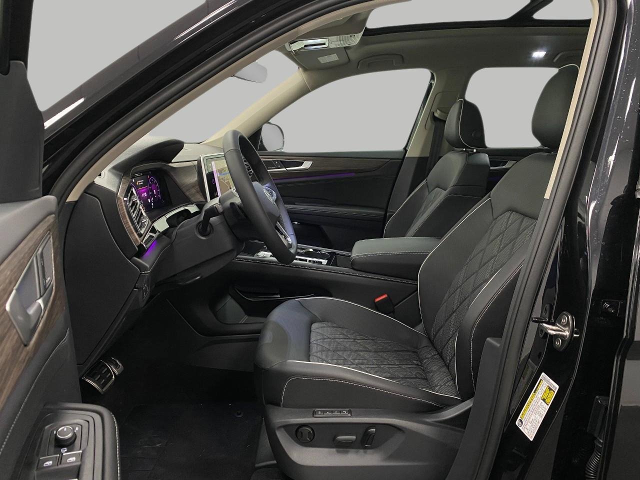 New 2026 Volkswagen Atlas SEL Premium R-Line image 32