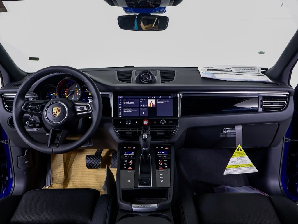 New 2026 Porsche Macan AWD/4WD image 11