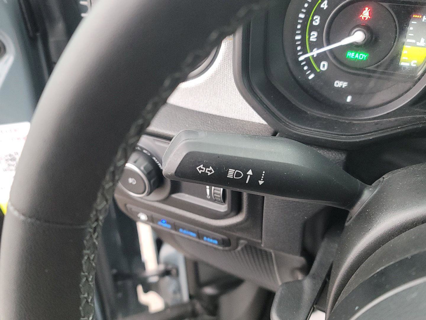 Used 2025 Jeep Wrangler Willys image 22