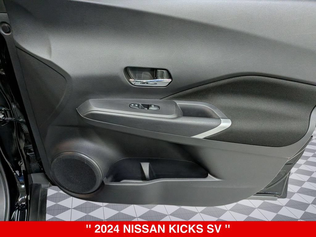 Used 2024 Nissan Kicks SV FWD image 29