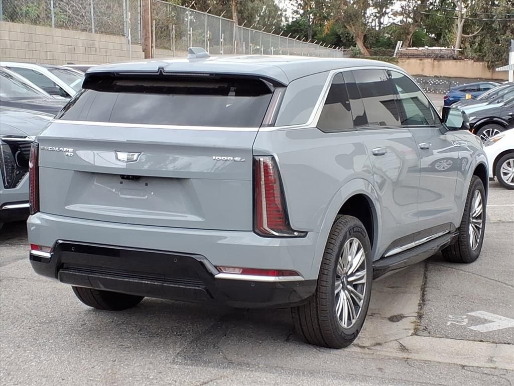 New 2026 Cadillac Escalade IQ Luxury 1 image 3