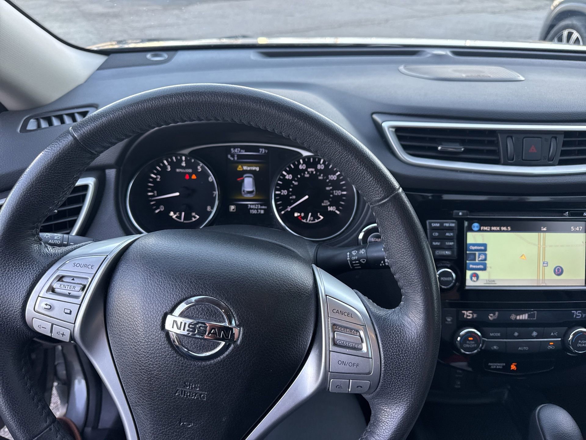 Used 2016 Nissan Rogue SL w/ SL Premium Package image 13