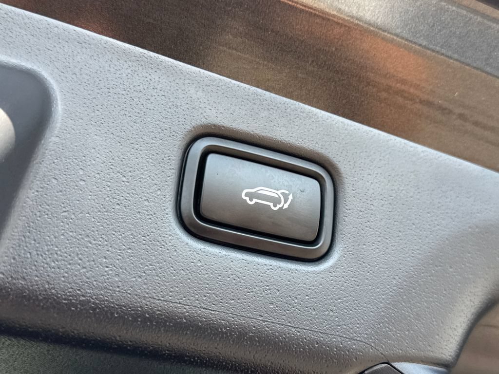 Used 2023 Kia Niro Wind FWD image 12