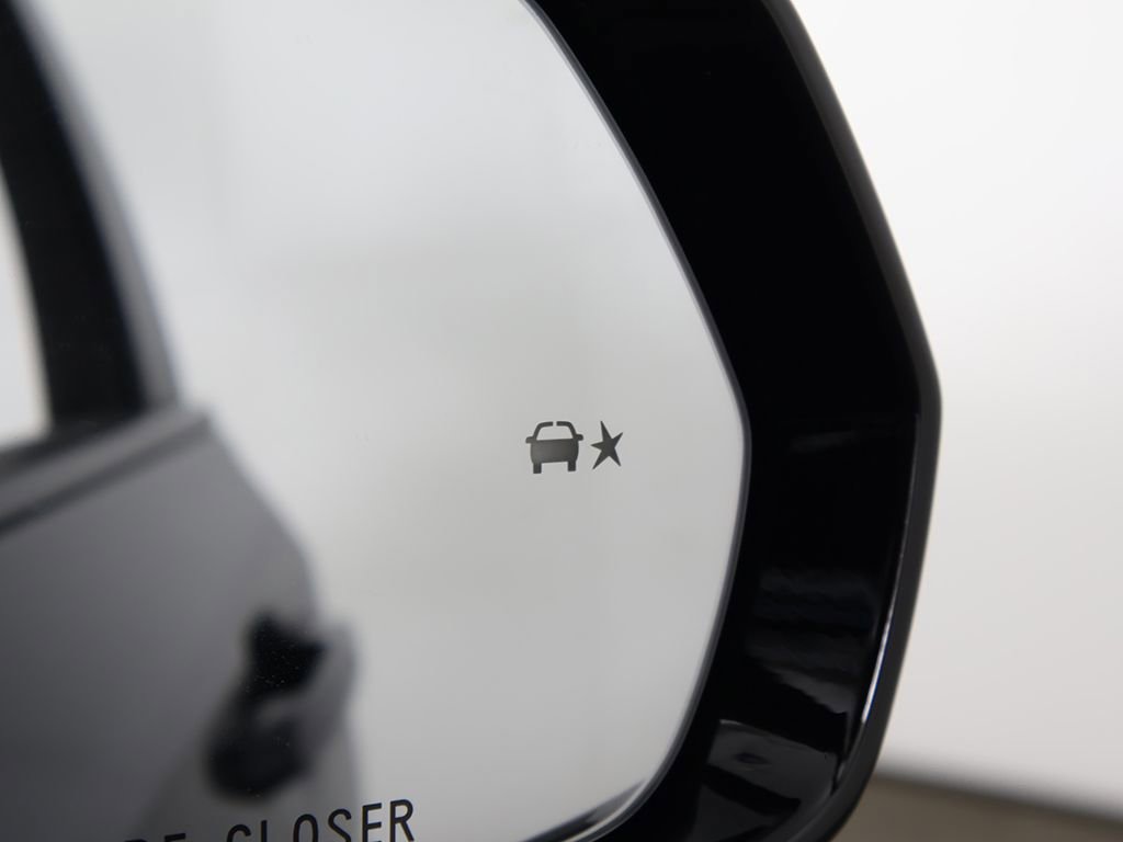 Used 2023 Cadillac XT4 Sport image 36