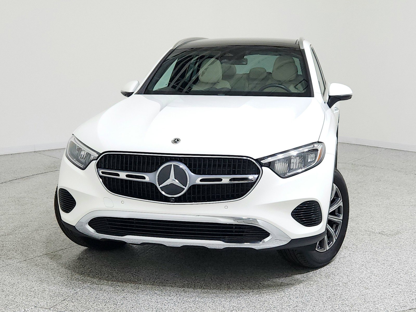 Certified 2024 Mercedes-Benz GLC 300 image 5