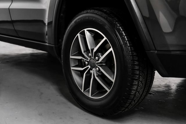 Used 2021 Jeep Grand Cherokee Limited AWD/4WD image 68