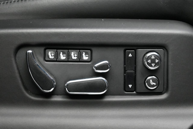 Used 2019 Bentley Bentayga AWD/4WD image 65