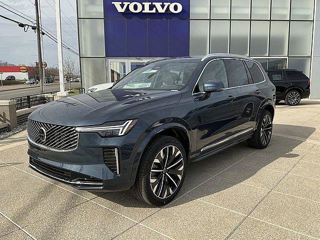 New 2026 Volvo XC90 B6 Plus w/ Protection Package AWD/4WD image 3