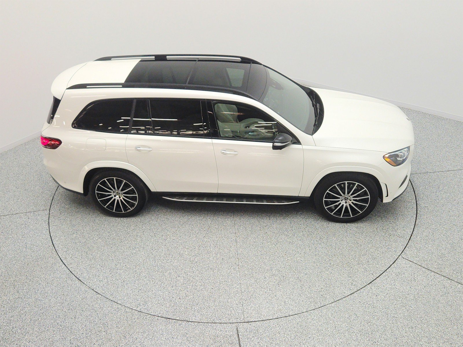 Certified 2022 Mercedes-Benz GLS 450 4MATIC image 25