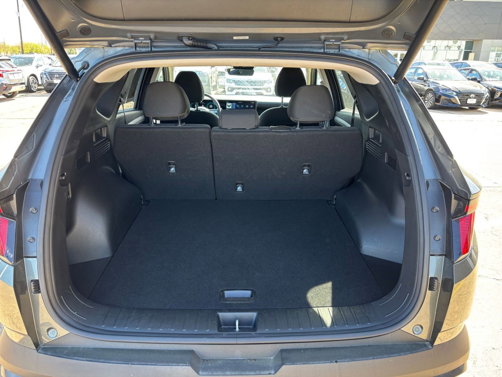 Used 2025 Hyundai Tucson Blue image 34