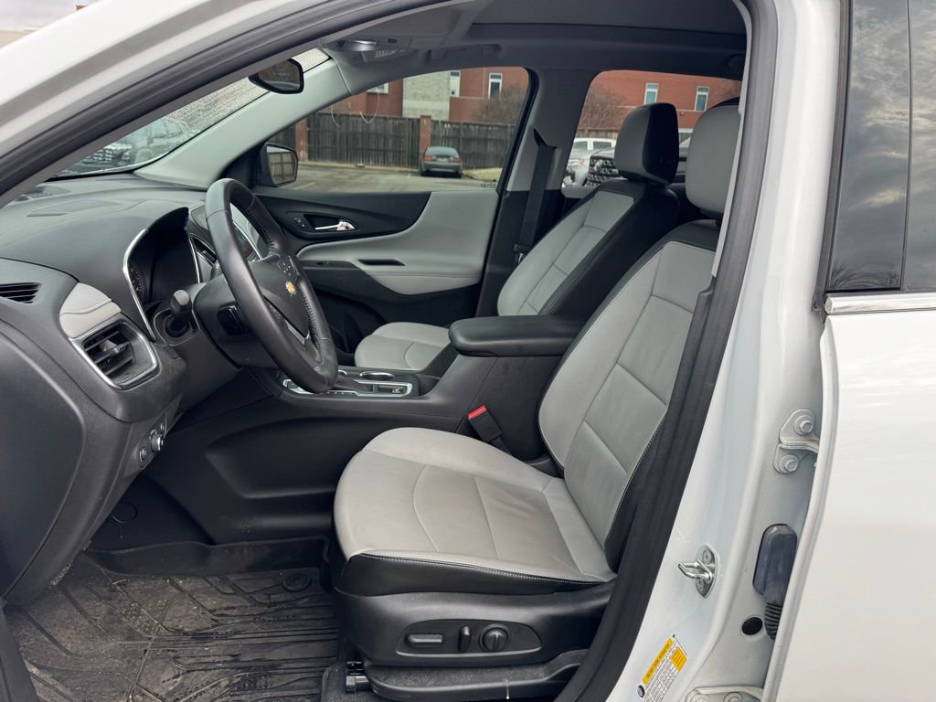 Used 2020 Chevrolet Equinox Premier image 12
