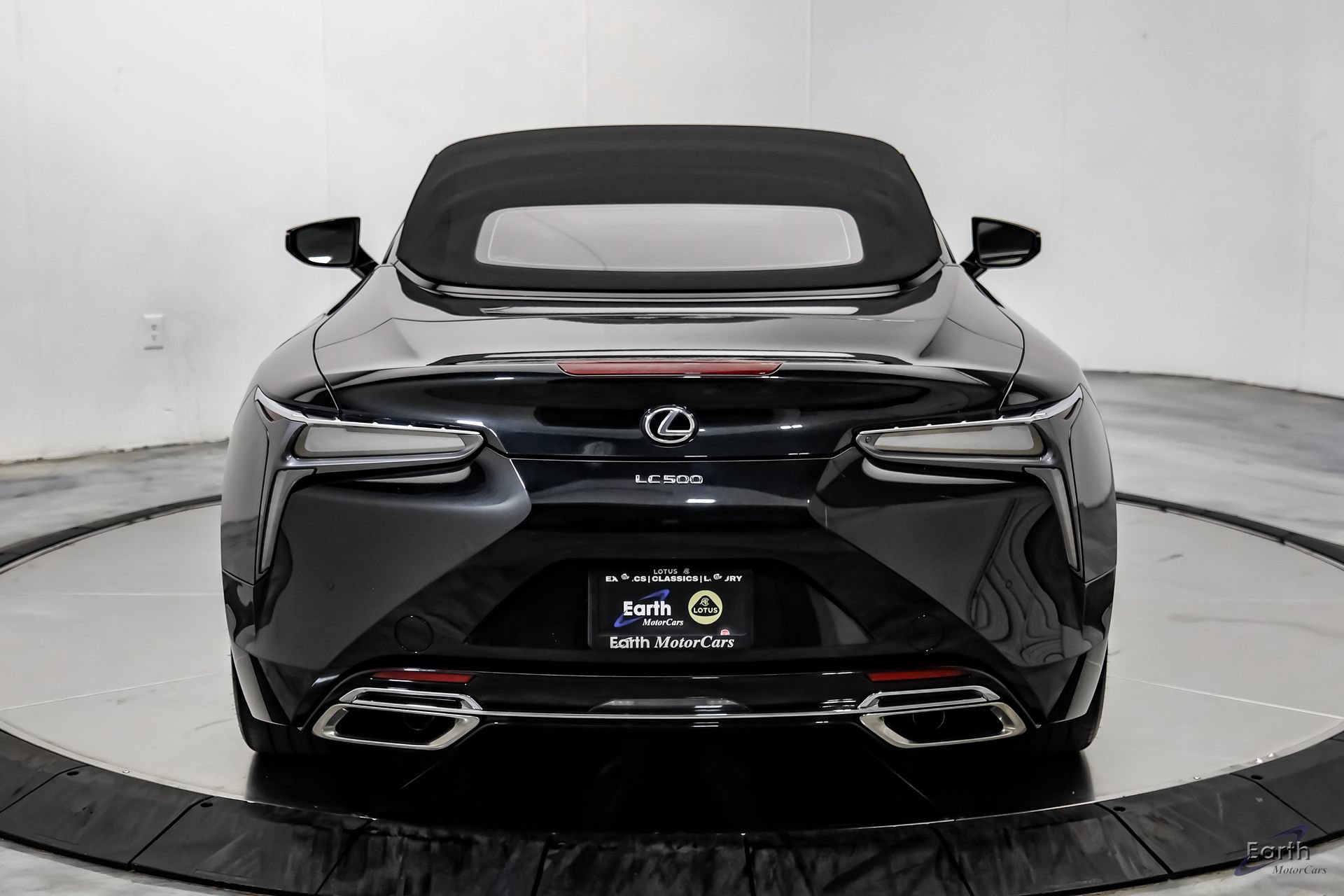 Used 2024 Lexus LC 500 Convertible w/ Touring Package RWD image 14