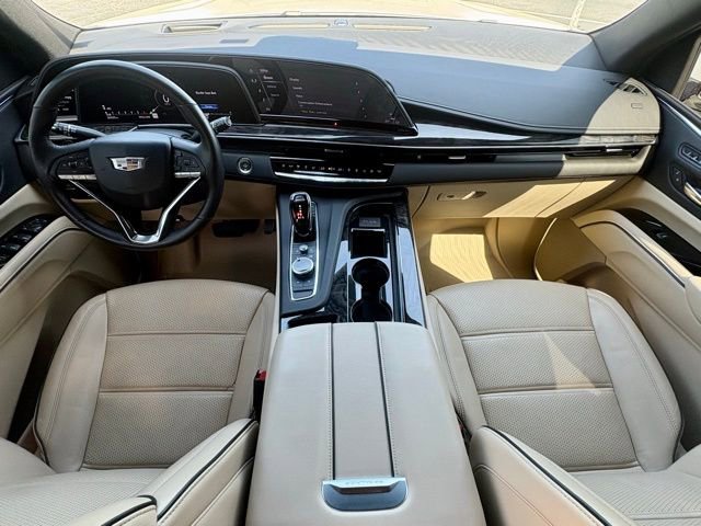 Used 2021 Cadillac Escalade Premium Luxury w/ Driver Assist Tech Package image 25
