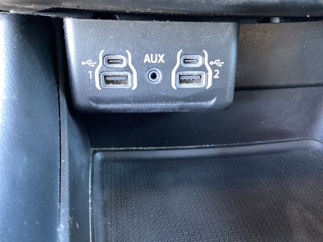 Used 2024 Dodge Durango GT image 19