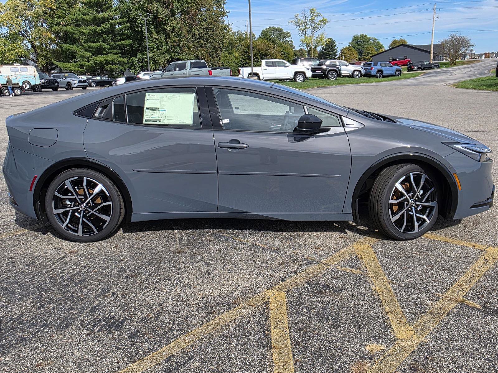 New 2026 Toyota Prius Plug-In Hybrid image 4