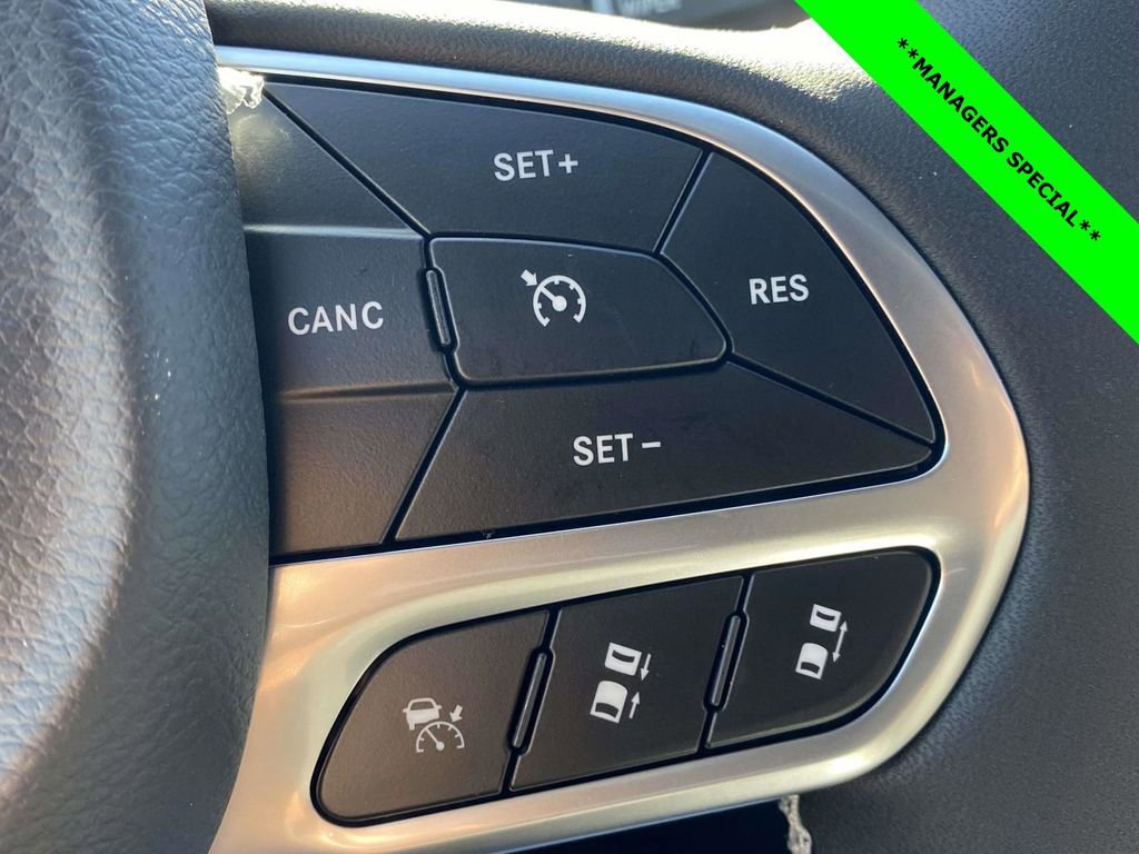 New 2026 Chrysler Pacifica Select image 20