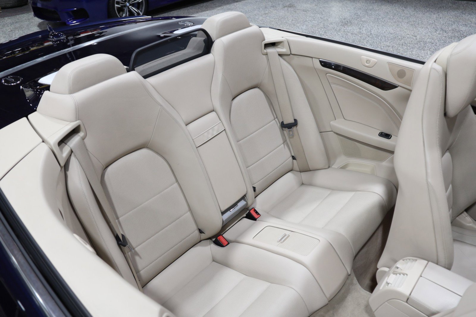 Used 2015 Mercedes-Benz E 400 Cabriolet w/ Premium 1 Package image 43