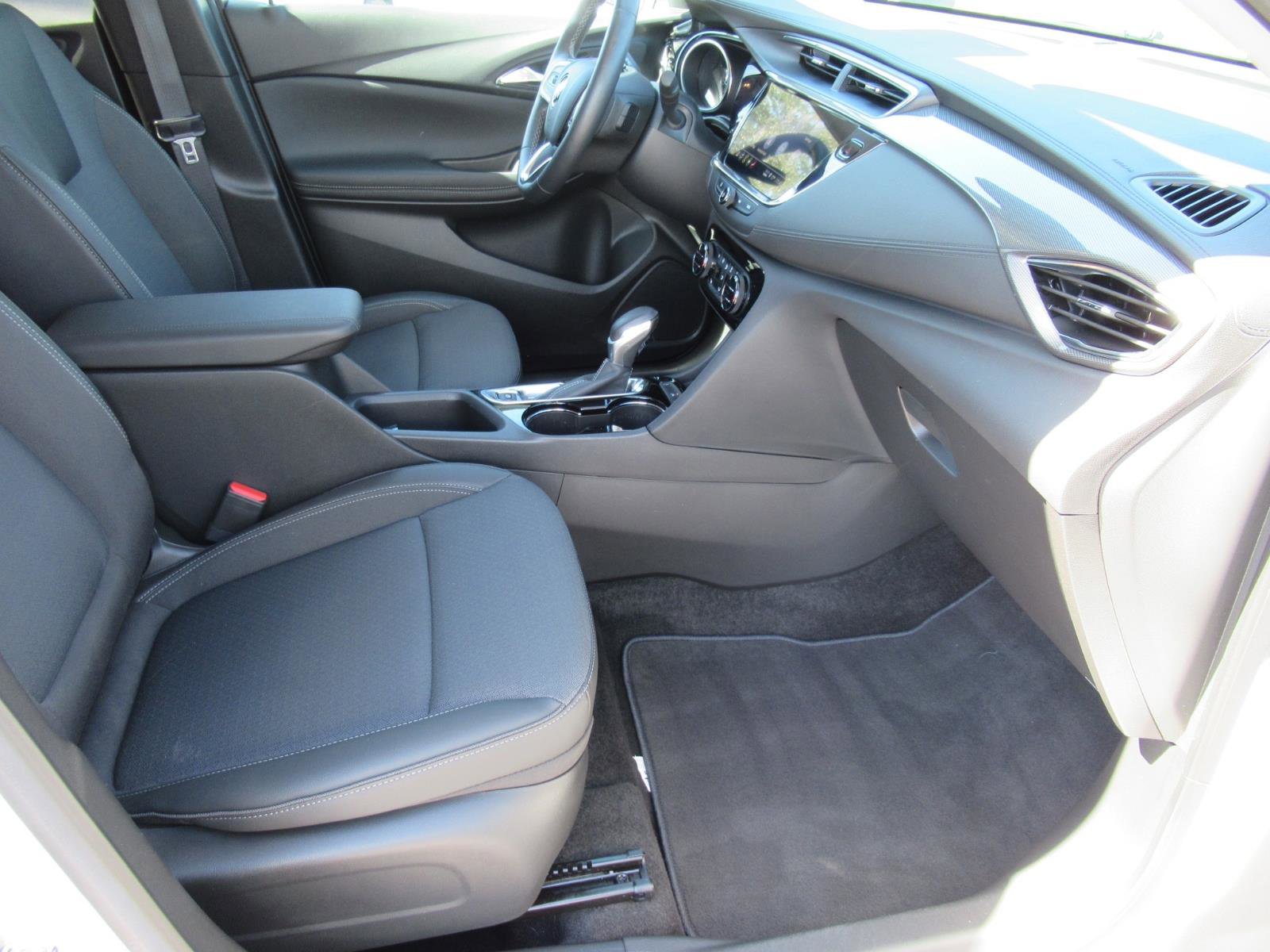 Used 2023 Buick Encore GX Select w/ Safety Package II image 10