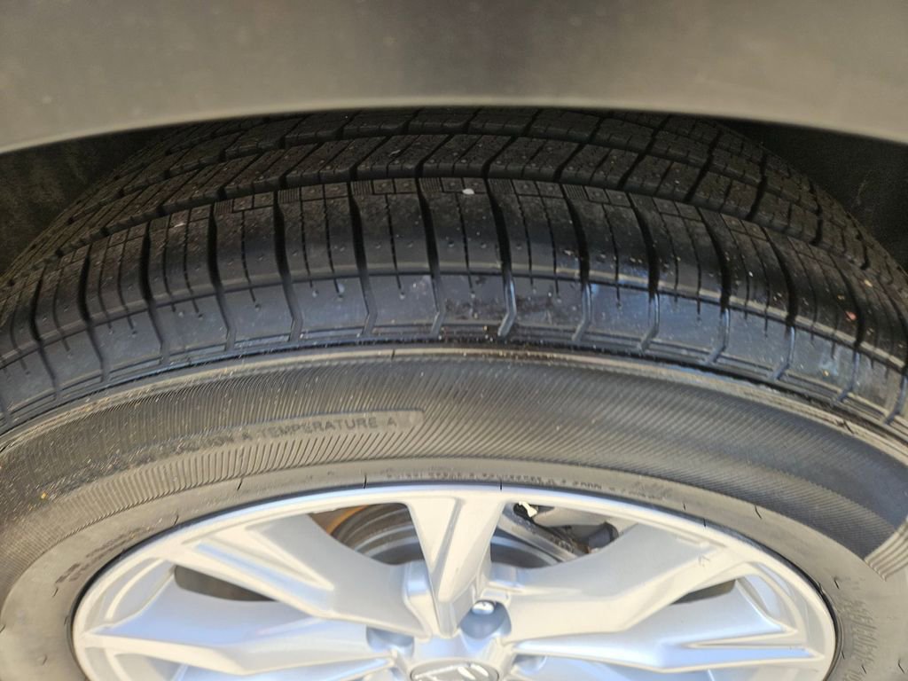 Used 2025 Honda CR-V EX-L image 26