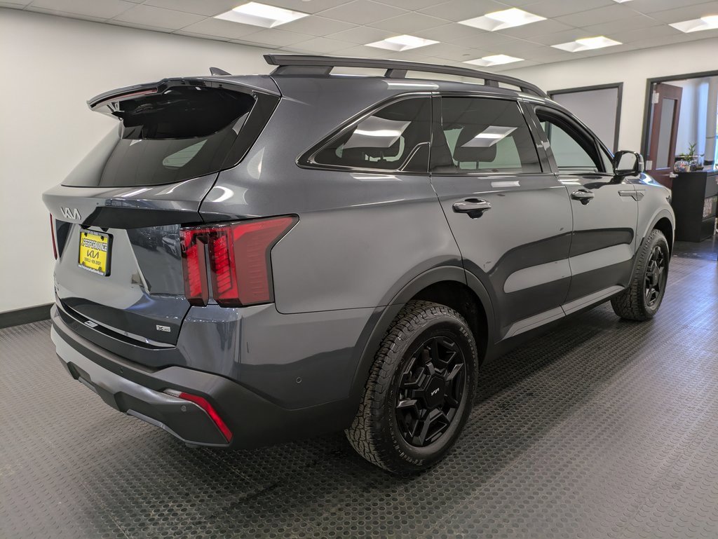 Used 2024 Kia Sorento SX Prestige w/ Sage Leather Package image 4