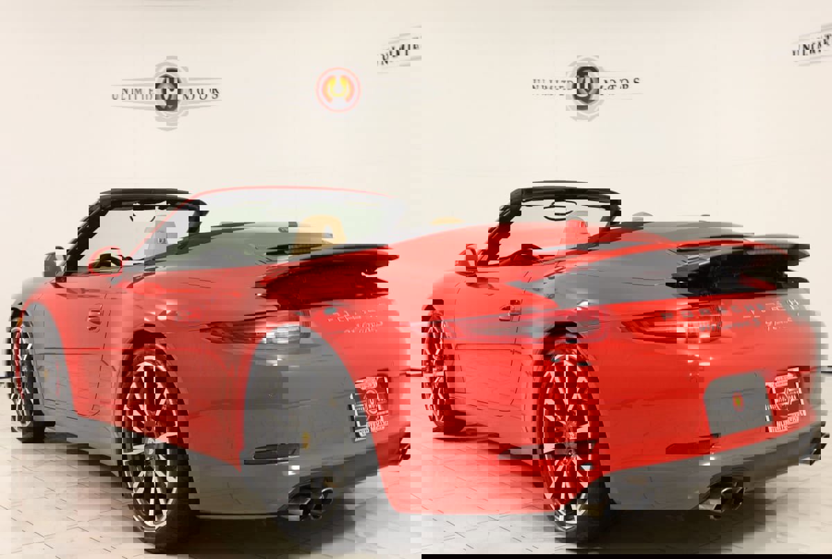Used 2013 Porsche 911 Carrera S image 4