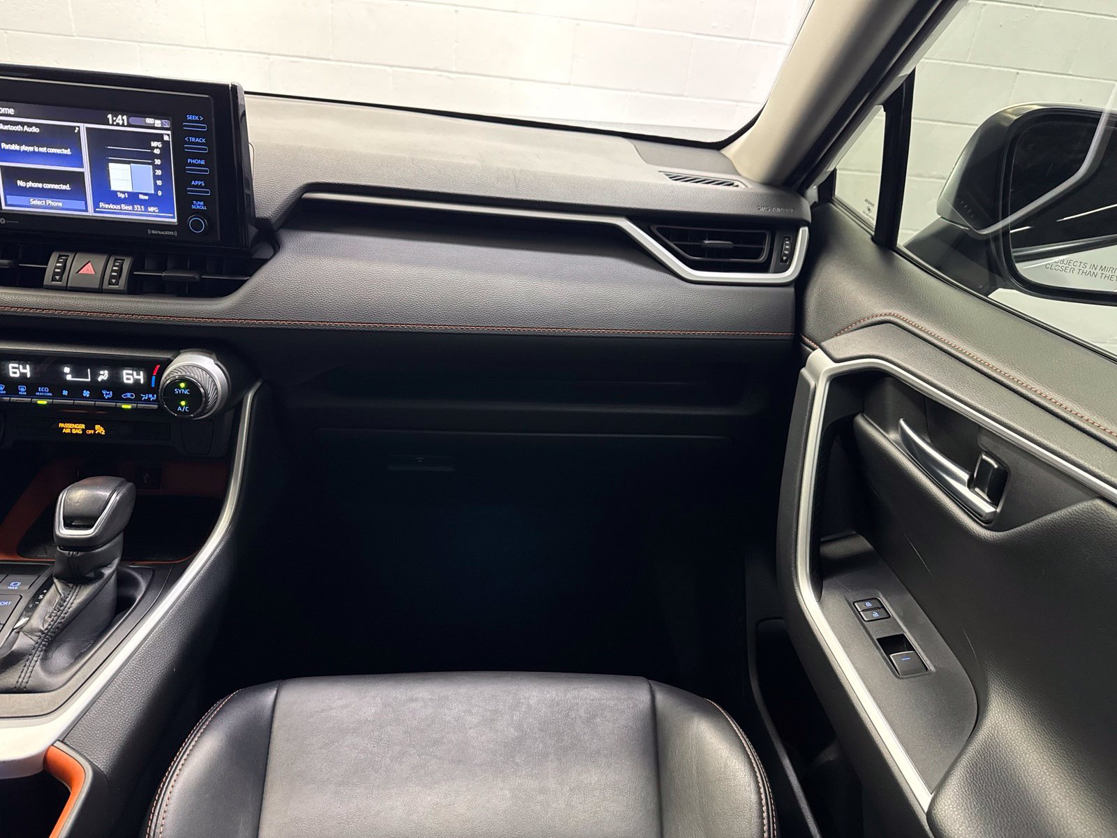 Used 2022 Toyota RAV4 Adventure AWD/4WD image 17