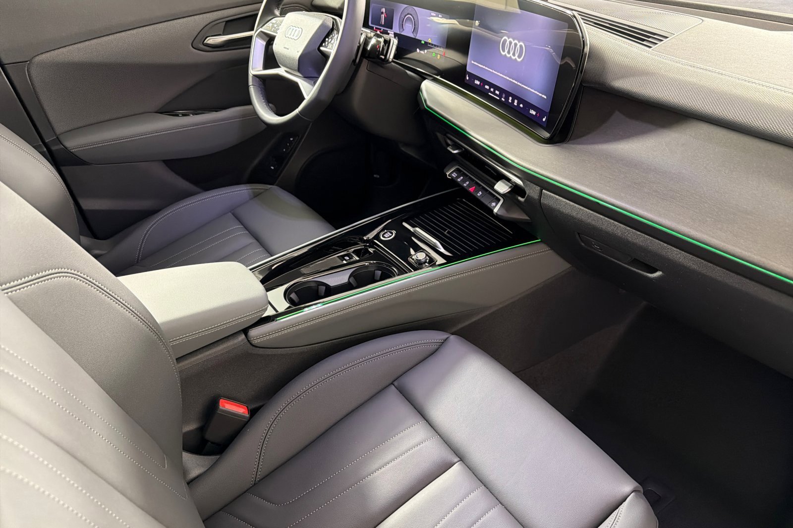 New 2026 Audi Q3 quattro 2.0T AWD/4WD image 14