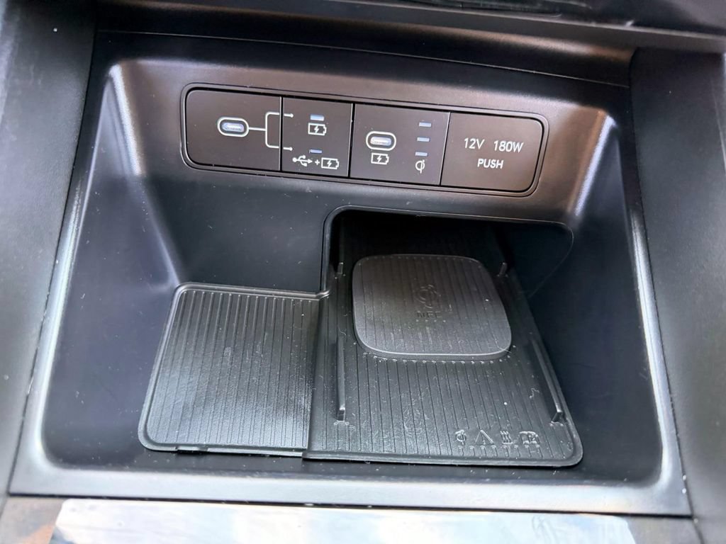 Certified 2025 Hyundai Tucson SEL AWD/4WD image 23