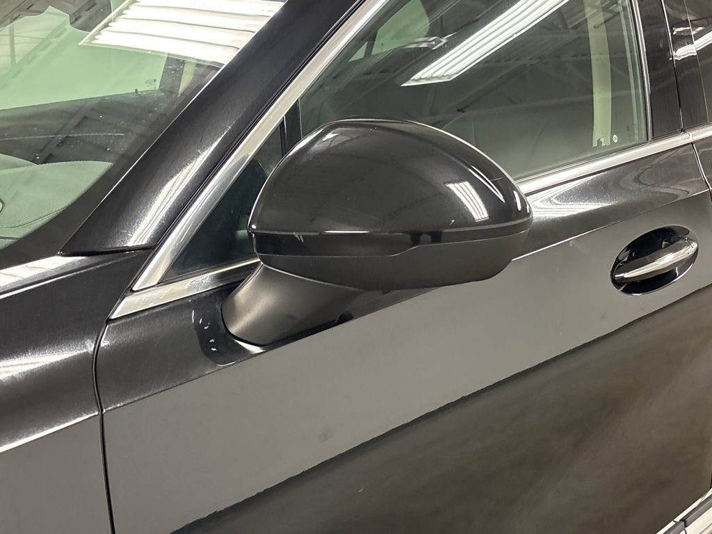 Used 2023 Buick Envision Essence image 12