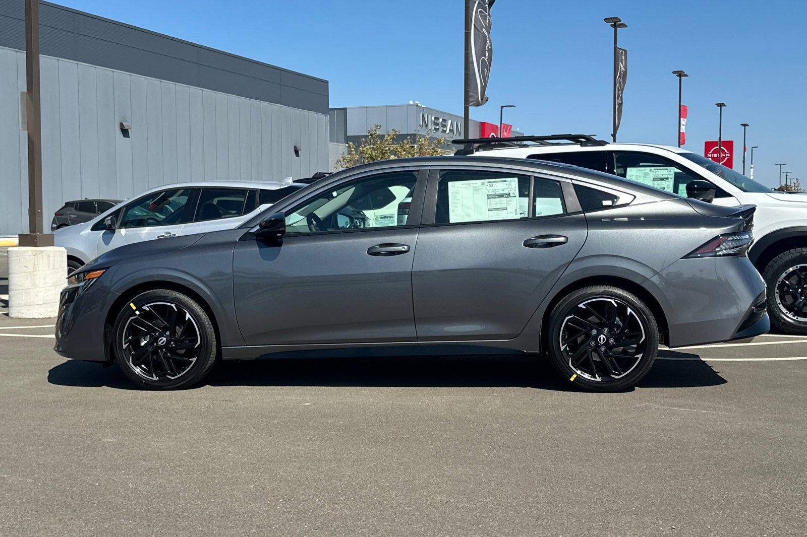 New 2027 Nissan Sentra SR FWD image 7