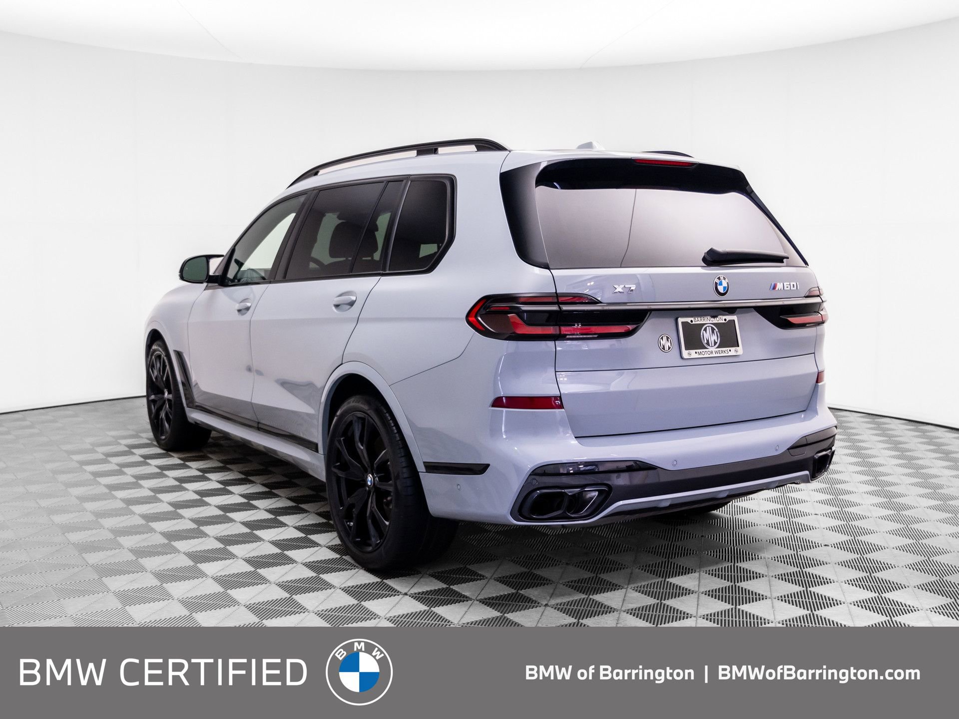 Used 2025 BMW X7 M60i AWD/4WD image 3