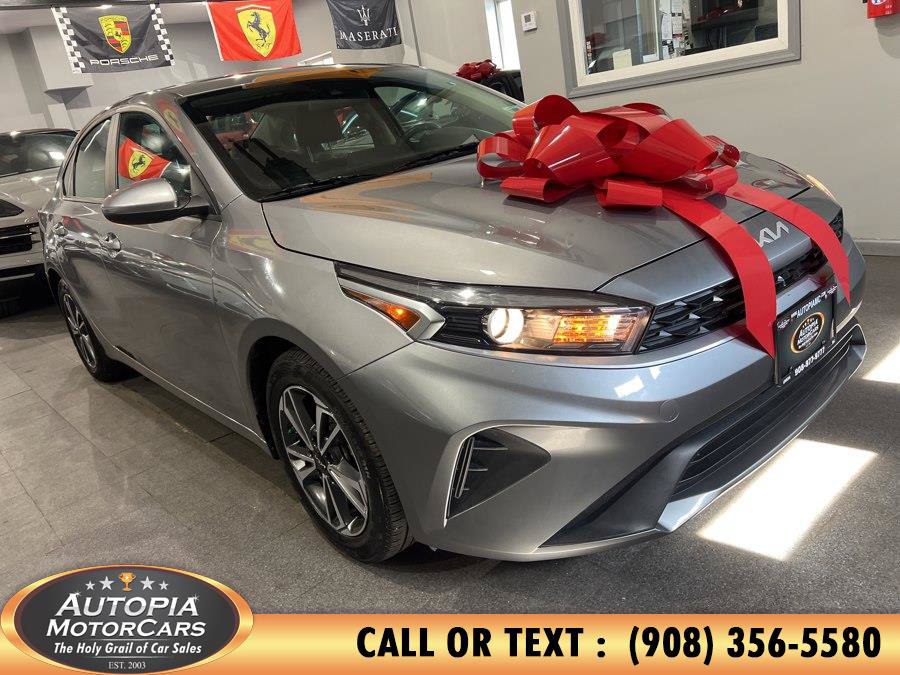 Used 2024 Kia Forte LXS FWD image 31