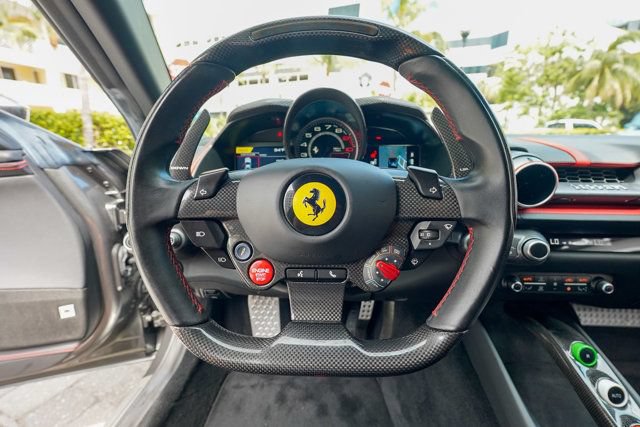 Used 2020 Ferrari 812 Superfast RWD image 67