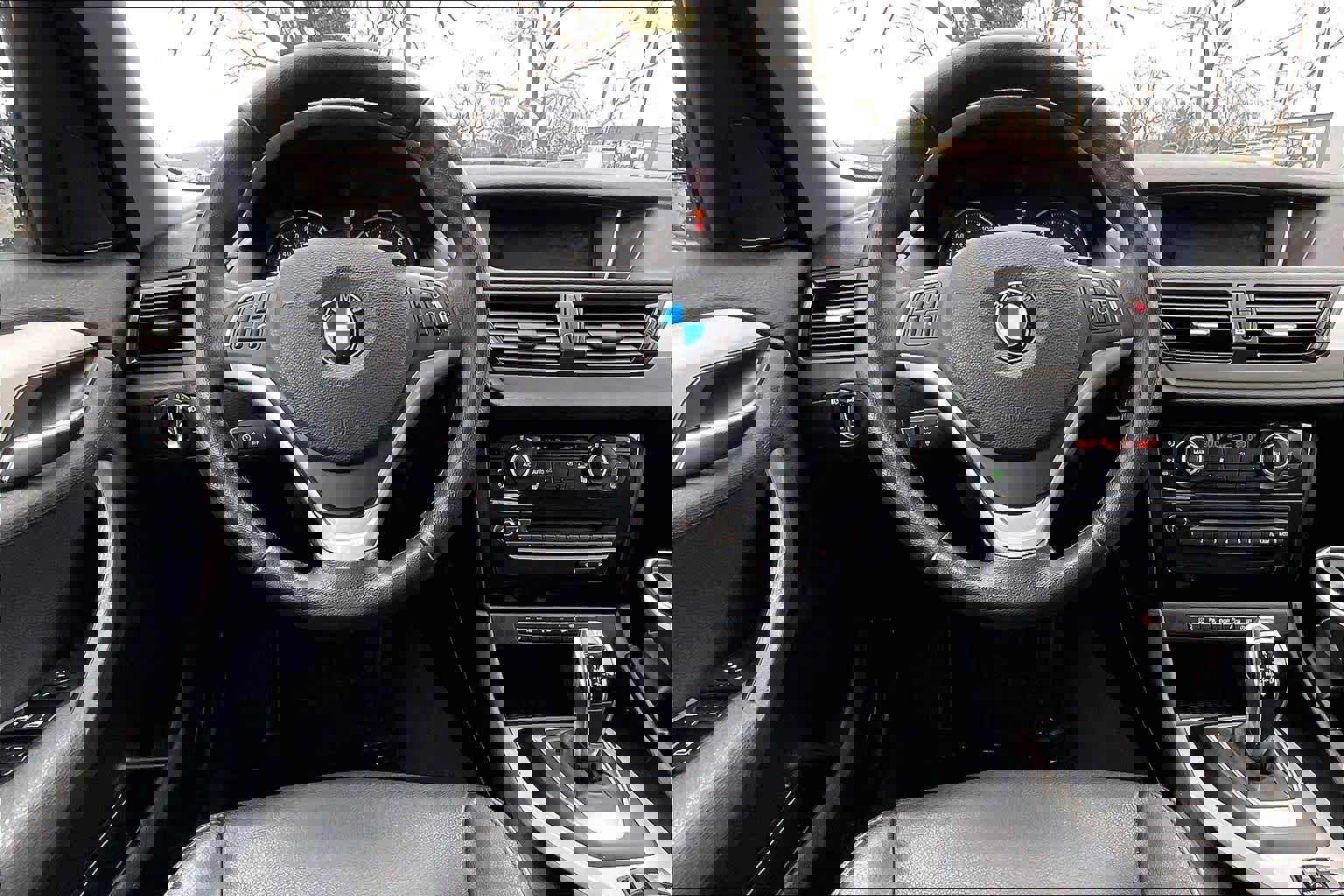 Used 2015 BMW X1 xDrive28i image 6