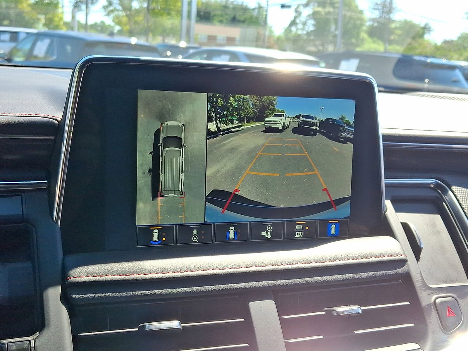 Certified 2022 Chevrolet Tahoe RST w/ Luxury Package image 15