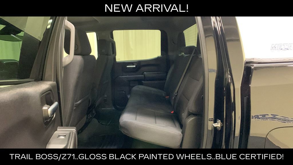 Used 2024 Chevrolet Silverado 1500 Custom Trail Boss AWD/4WD image 25