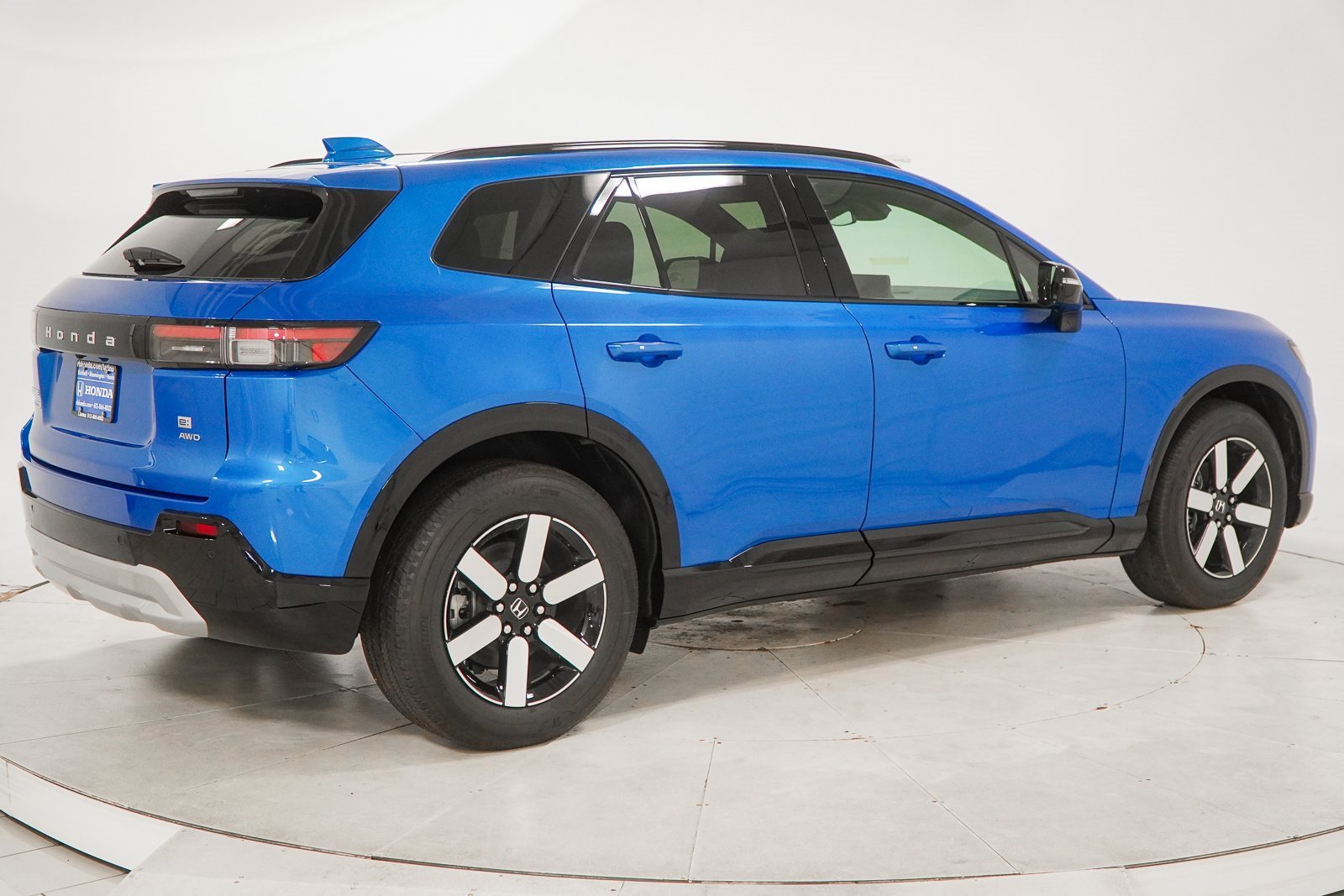 New 2026 Honda Prologue Touring image 8