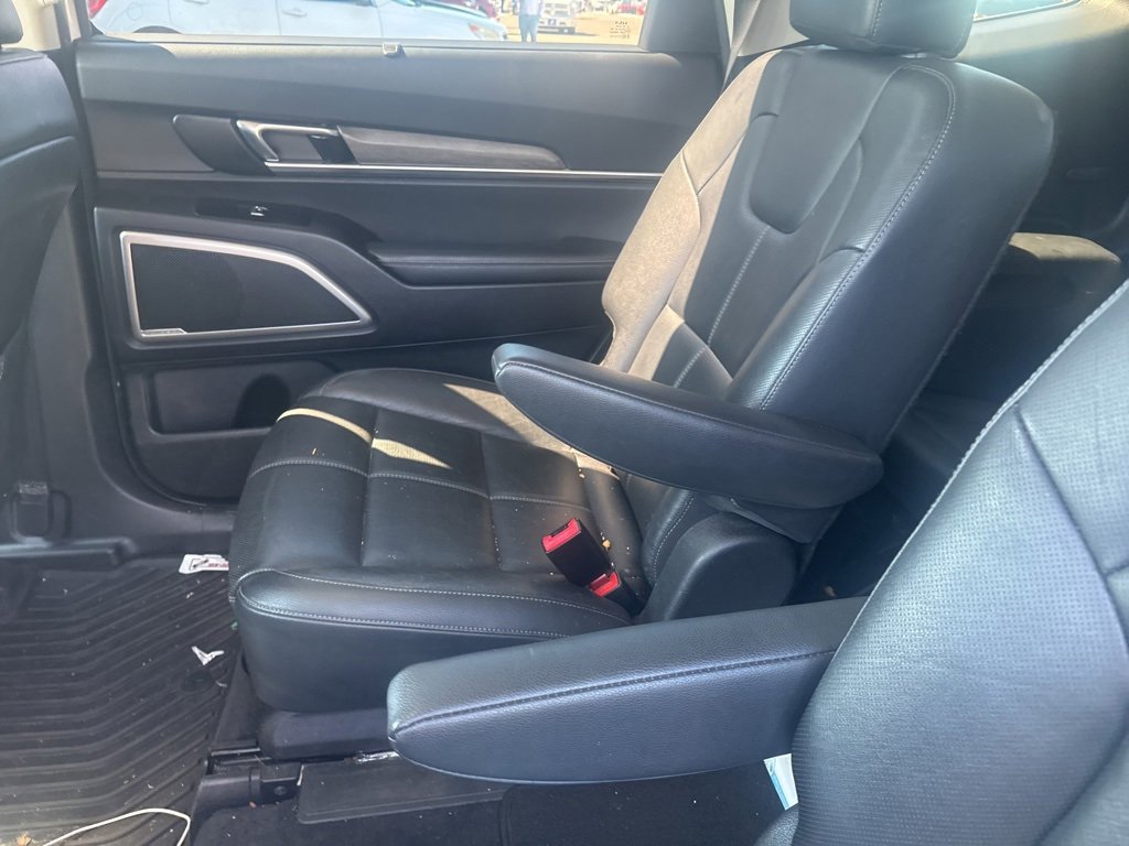 Used 2022 Kia Telluride EX w/ EX Premium Package image 14