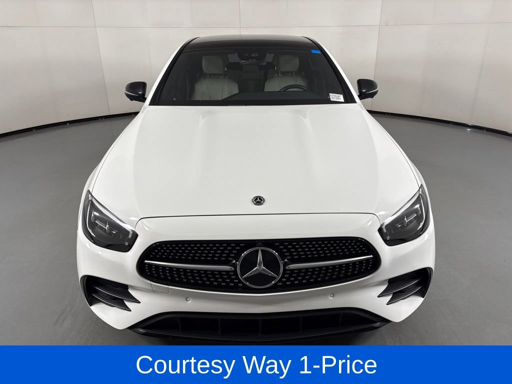 Used 2021 Mercedes-Benz E 350 Sedan image 4