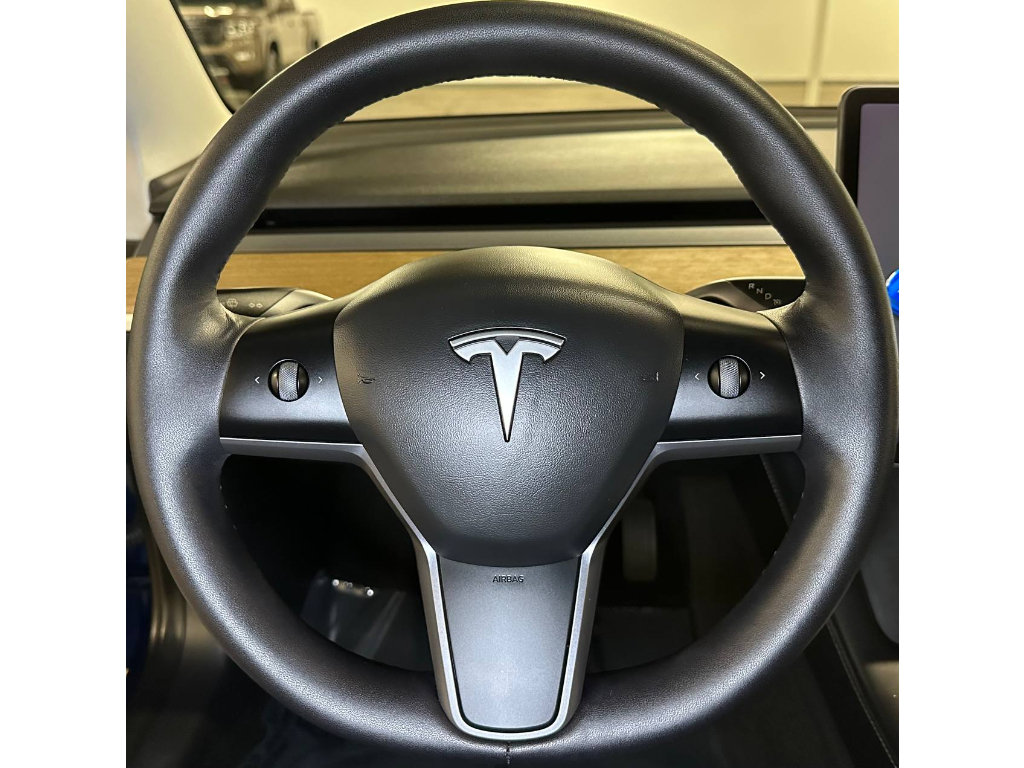 Used 2021 Tesla Model 3 Standard Range Plus RWD image 24
