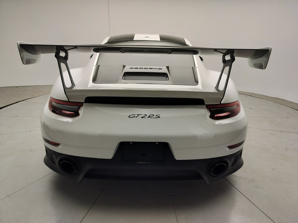 Used 2018 Porsche 911 GT2 RS RWD image 23