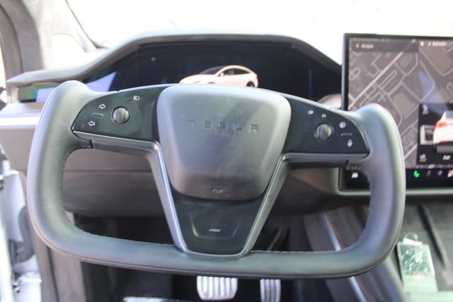 Used 2023 Tesla Model X AWD/4WD image 14