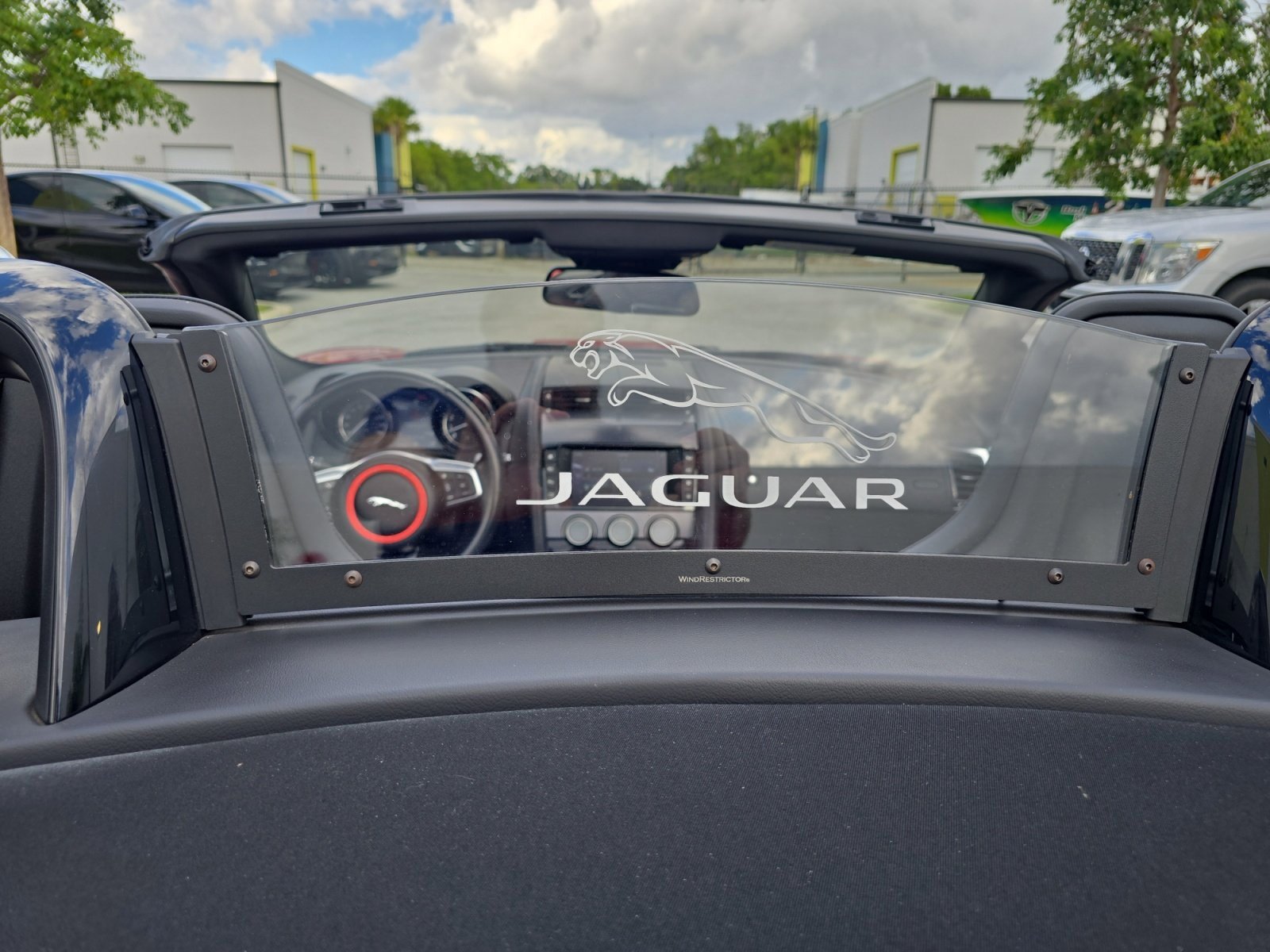 Used 2018 Jaguar F-TYPE R-Dynamic image 6